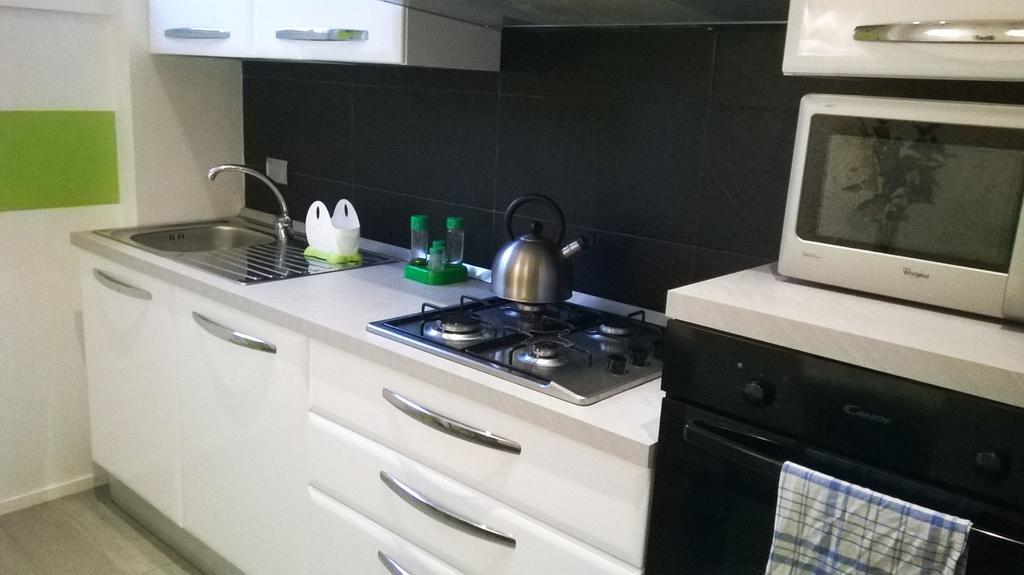 Lungotevere Holidays روما المظهر الخارجي الصورة